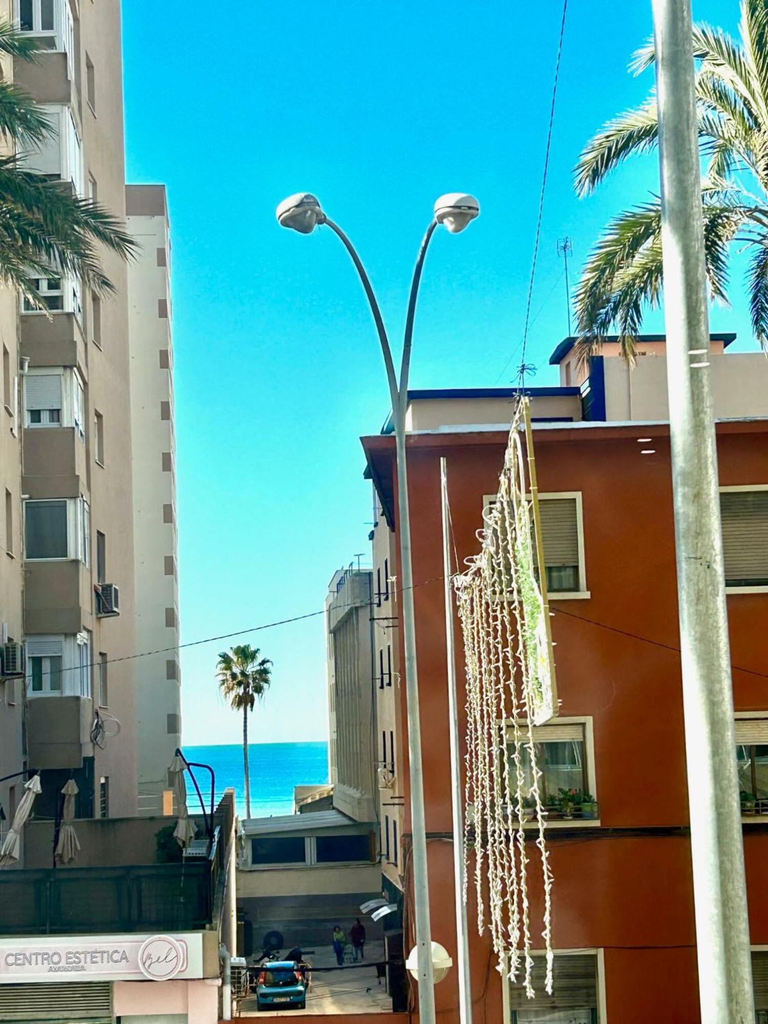 Gatu Premium Deseo Piso De Lujo Con Parking " Preferente Mayores De 25 Anos Y Familias " Cádiz Exterior foto
